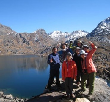 Gosaikund Helambu Trek